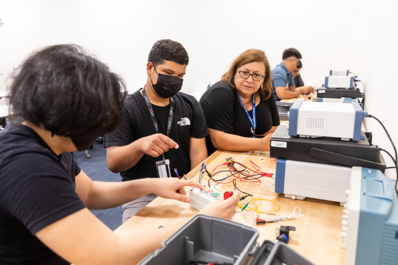 Manufacturing Academy Students